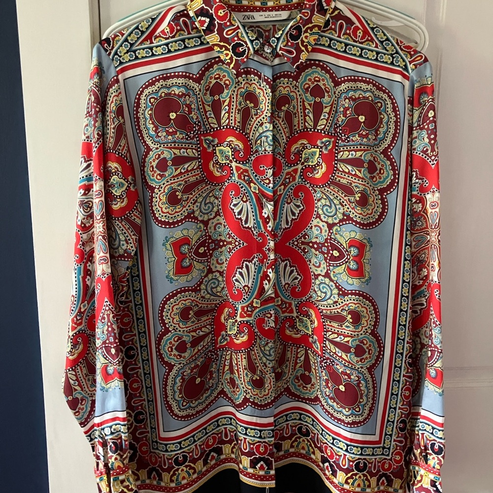 Zara Women’s Scarf Print Silky Shirt, worn some, very good condition